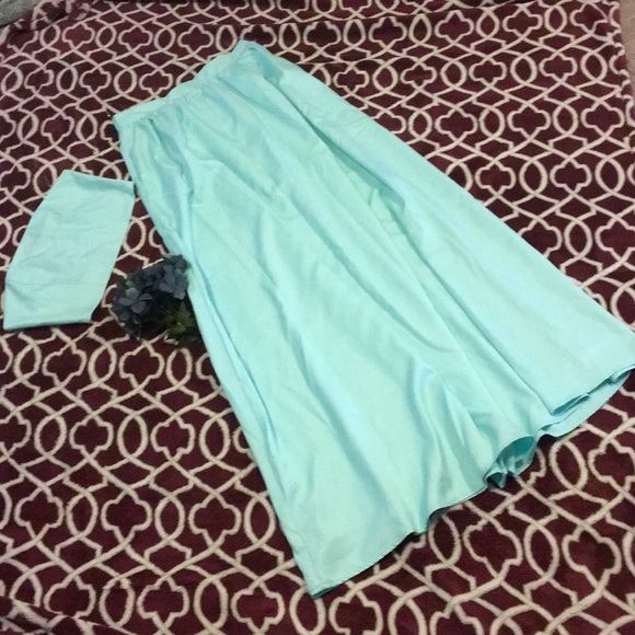 Lulus Dresses & Skirts - two piece aqua mint strapless maxi dress